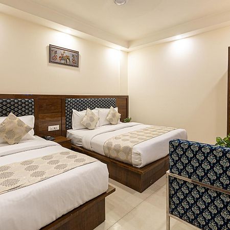 Hotel Emblem Suites- Near Delhi Airport Nové Dillí Exteriér fotografie