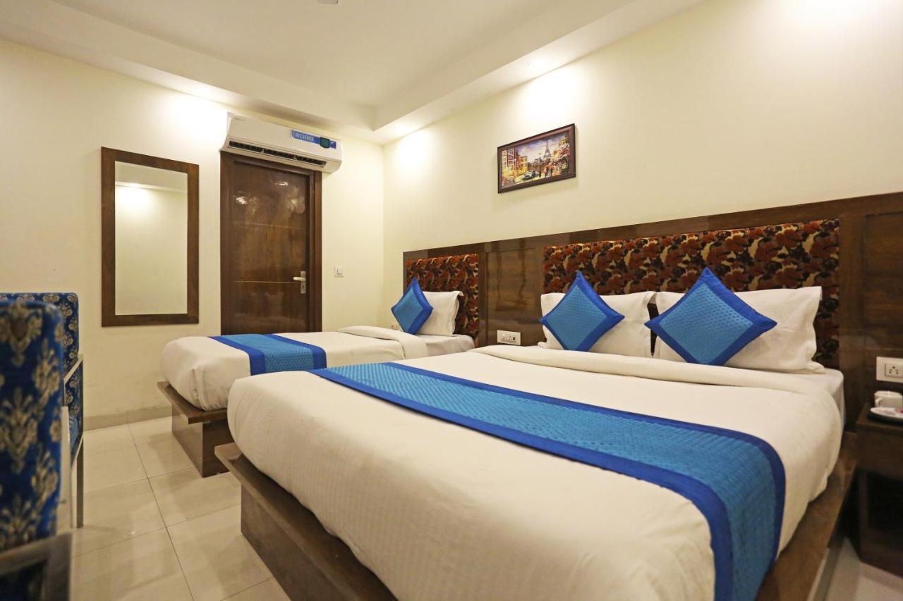 Hotel Emblem Suites- Near Delhi Airport Nové Dillí Exteriér fotografie