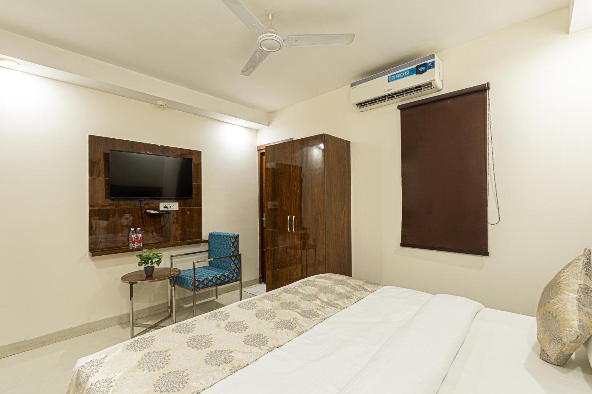 Hotel Emblem Suites- Near Delhi Airport Nové Dillí Exteriér fotografie